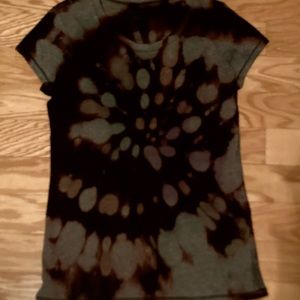 Unique reverse tie dye shirt